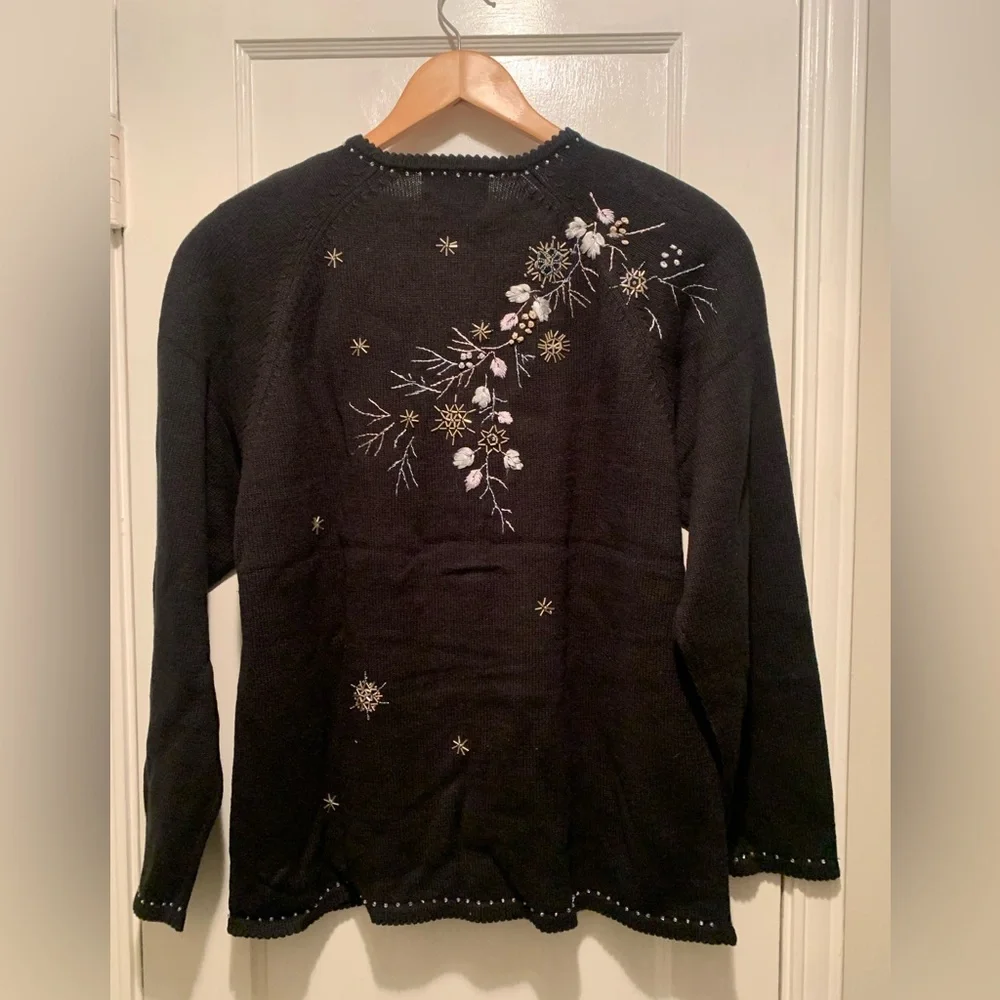 Stitches In Time NWT Black Snowflake Floral Cardigan Size L Beaded Embroidered - Picture 4 of 16